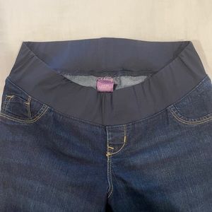 Old Navy Maternity Slim Boot Cut Demi Panel Jeans